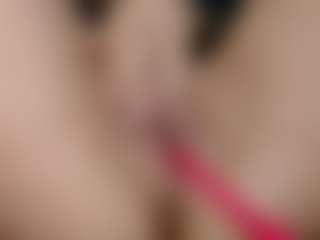 Live cam show with squirtyshow - Handjob on CamwithHer