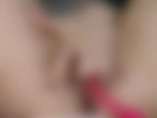 Live cam show with squirtyshow - Strip MILF on Camsoda