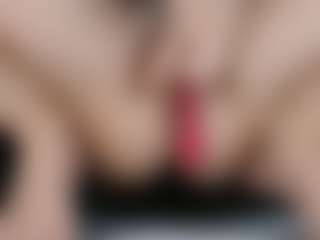 Live cam show with squirtyshow - Bedroom MILF on camwithhim.com