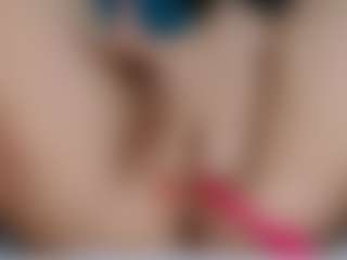 squirtyshow's Live Sex Cam Show