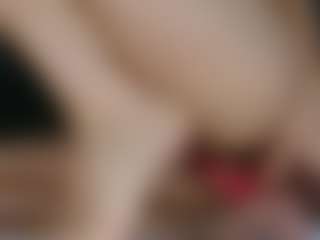 squirtyshow's Live Sex Cam Show