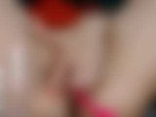 Live cam show with squirtyshow - Fuck on WildCum