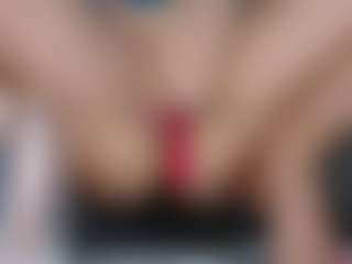 squirtyshow's Live Sex Cam Show