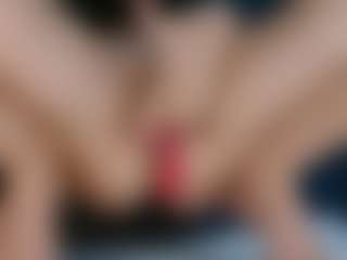 squirtyshow's Live Sex Cam Show