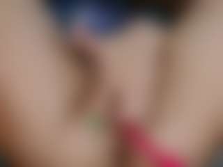 squirtyshow's Live Sex Cam Show