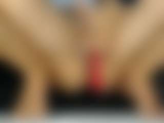 squirtyshow's Live Sex Cam Show