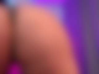 Live cam show with Kataleya Gil - Squirt on StripNow