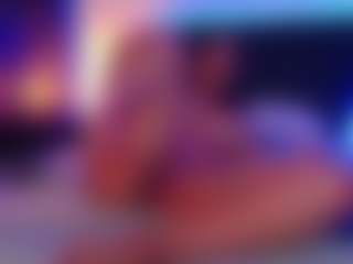 Live cam show with Kataleya Gil - Landingstrip on Instabang