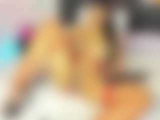 Live cam show with Chantall Ripoll - Middle Aged on TeamSkeetLive