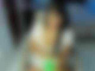 Chantall Ripoll's Live Sex Cam Show
