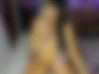 Chantall Ripoll MILF webcam performer live streaming