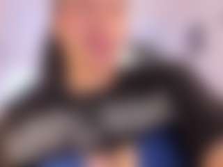 Live cam show with SarahInk - Squirt on eurowanks.com
