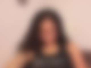 Live cam show with SarahInk - Ebony Lush on Latina Girls