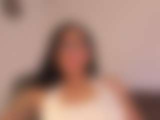 Live cam show with SarahInk - Deepthroat on sexylive.show