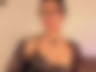 Live cam show with SarahInk - Spank Black on liverealitysex.com