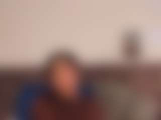 Live cam show with SarahInk - Ride on slutload