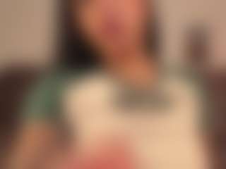 Live cam show with SarahInk - Squirt on xDating