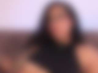 Live cam show with SarahInk - Foot Fetish Black on xDating