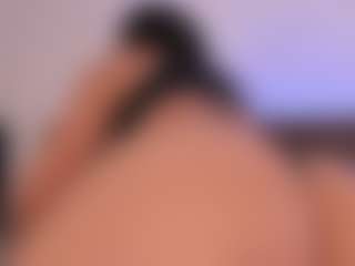 Live cam show with SarahInk - Black Shaved Pussy on Fapmatic.com