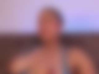 Live cam show with SarahInk - Playdildo on madthumbs