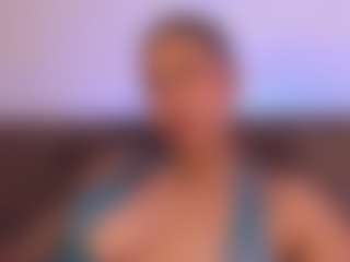 Live cam show with SarahInk - Lingerie on Camsoda