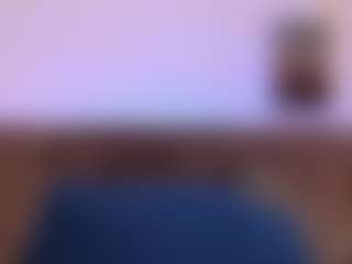 Live cam show with SarahInk - Big Ass Teen (18+) on Uber Horny