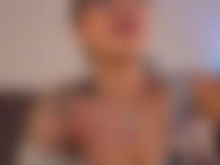 Live cam show with SarahInk - Lush on sexylivex.com