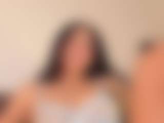 Live cam show with SarahInk - Sporty on Camiplay Live