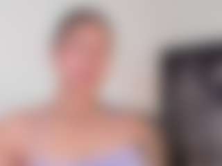 Live cam show with SarahInk - Latina on Gym Cam Girls | colombia