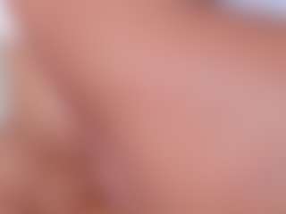 Live cam show with SarahInk - Ride on liverealitysex.com
