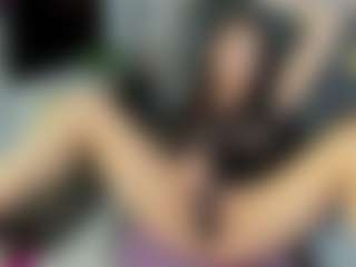 Lara's Live Sex Cam Show