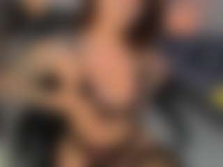 Lara's Live Sex Cam Show