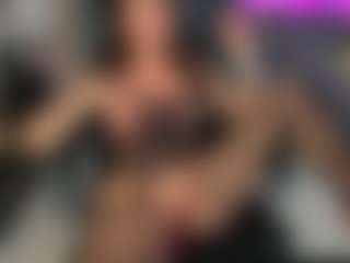 Lara's Live Sex Cam Show