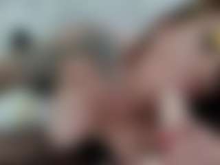 Lara's Live Sex Cam Show