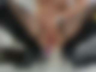 Lara's Live Sex Cam Show