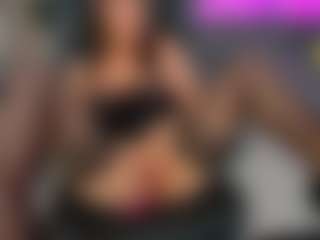 Lara's Live Sex Cam Show