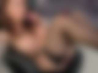 Lara's Live Sex Cam Show