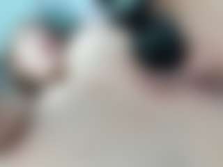 Lara's Live Sex Cam Show