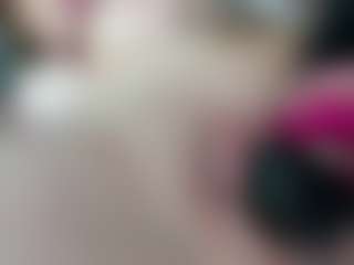 Lara's Live Sex Cam Show