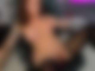 Lara's Live Sex Cam Show
