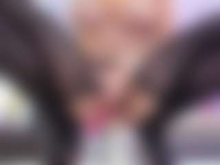 Lara's Live Sex Cam Show