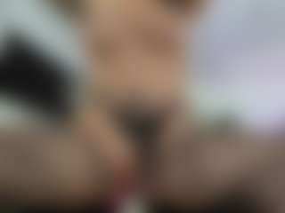 Lara's Live Sex Cam Show