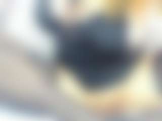 Live cam show with Lara - Squirt on crypto-cams