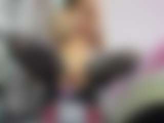Lara's Live Sex Cam Show