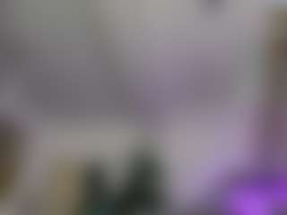 Live cam show with Lara - Oil on Adult Interactions