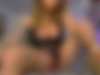 Live cam show with Lara - Fingering White on Camsoda | united states