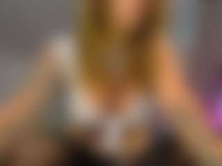 Lara's Live Sex Cam Show