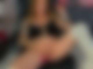 Lara's Live Sex Cam Show