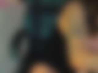 Lara's Live Sex Cam Show