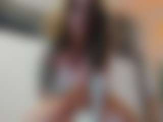 Lara's Live Sex Cam Show